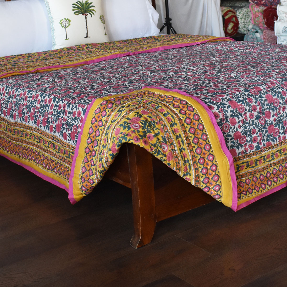 Hand Block Printed Cotton Quilt King Size Bhare Pile Phool 102376