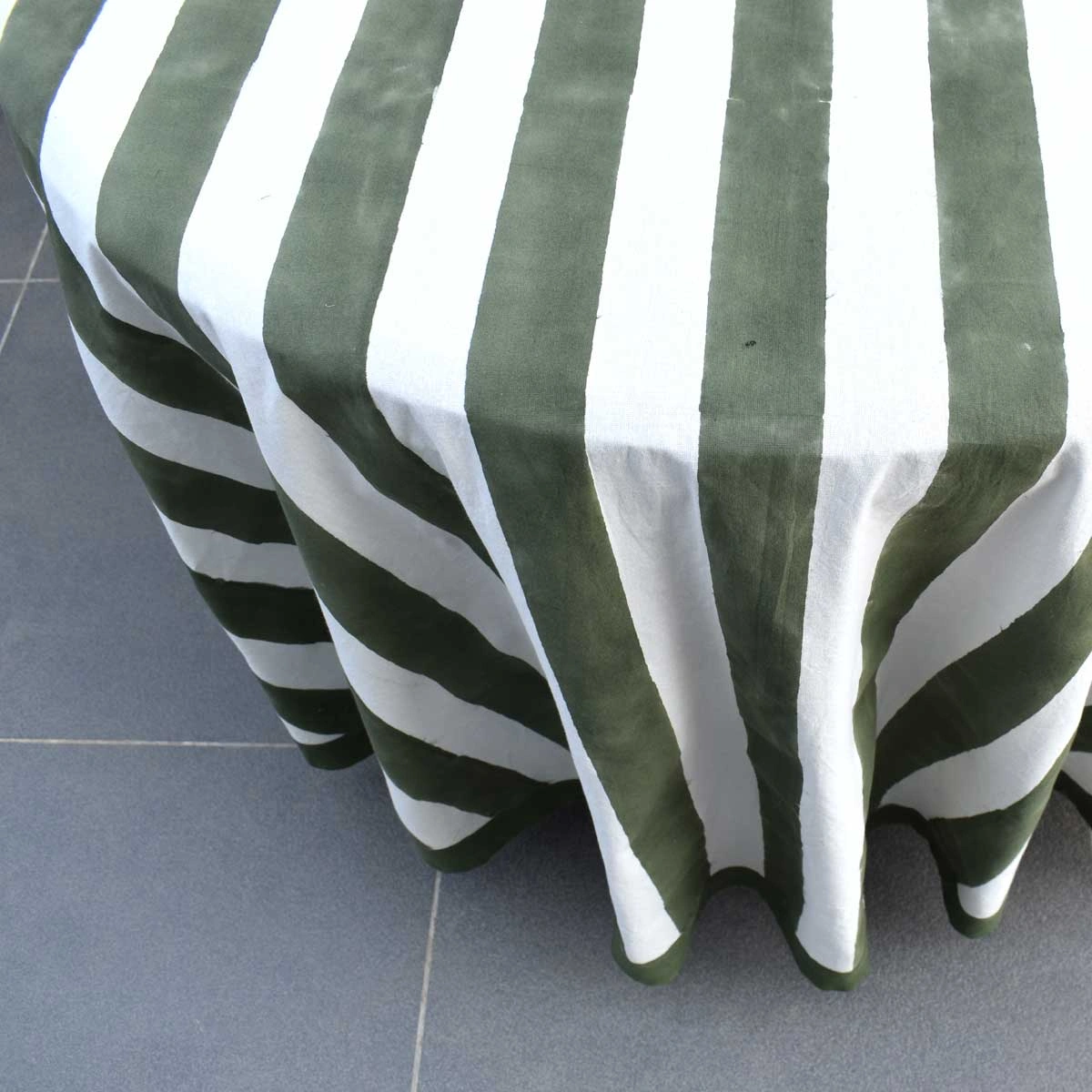 Round 220 cms Cotton French Design Table Cover  Big Stripe Olive Green 271027