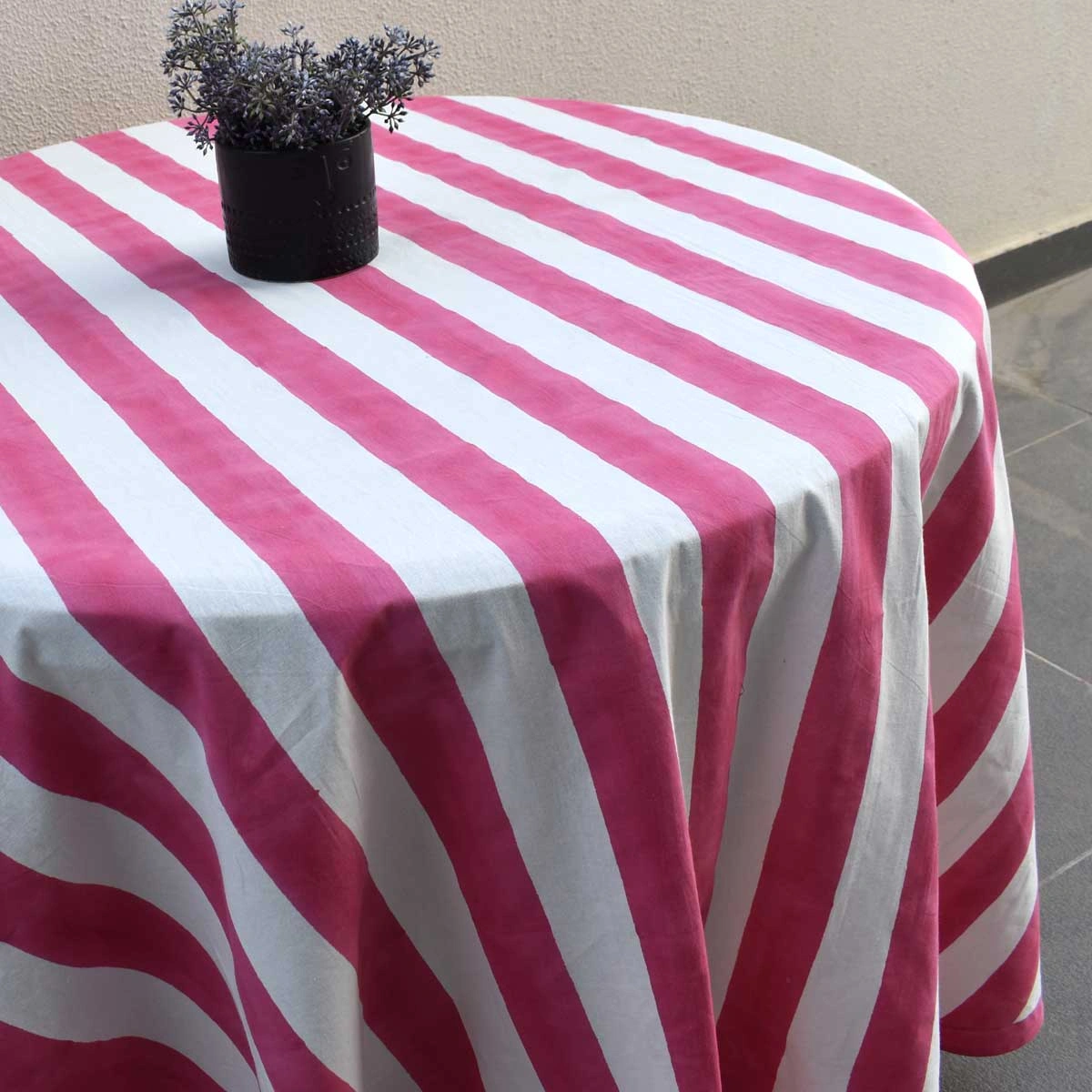Round 220 cms Cotton French Design Table Cover Big Stripe Pink 271032