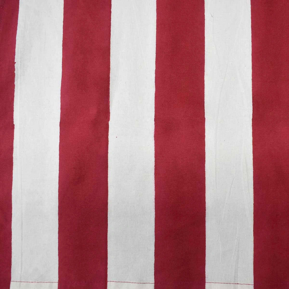 12 Seater Tablecloth  180x340 cms  Big Stripe Red 271030