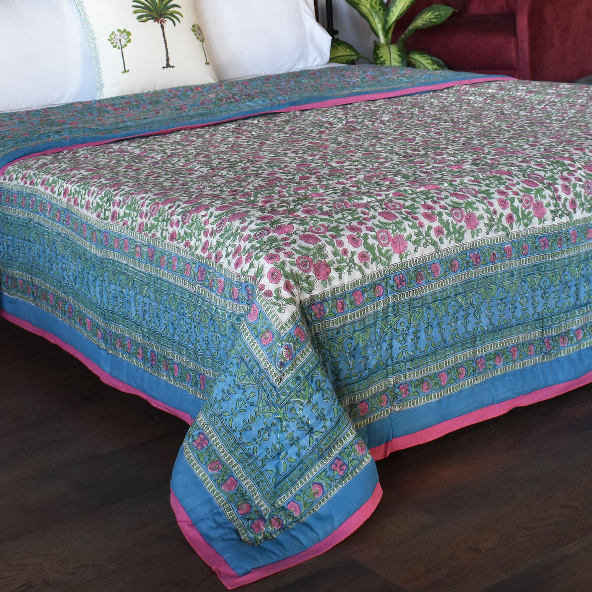 Hand Block Printed Cotton Queen Size Quilt Blue Pink Blossom 701397