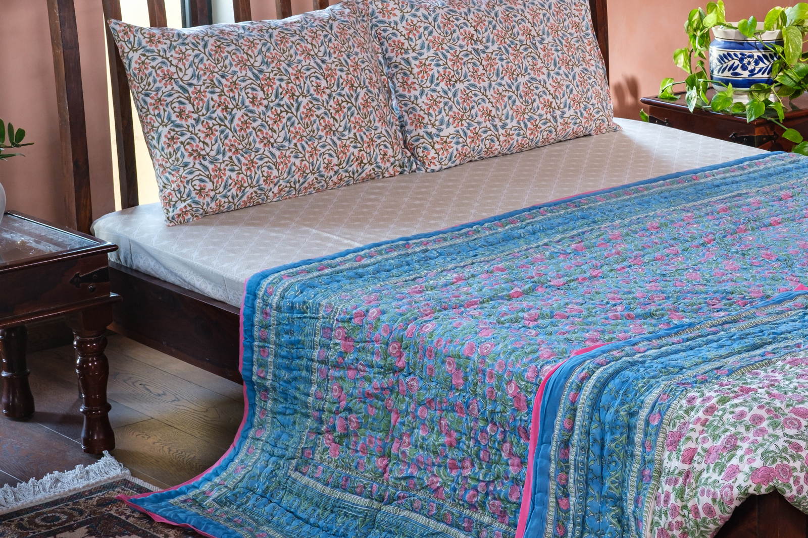 Hand Block Printed Cotton Queen Size Quilt Blue Pink Blossom 701397