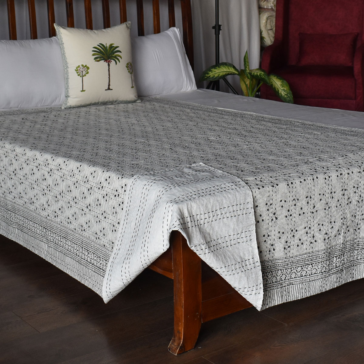 Cotton Twin Size Kantha Hand Embroidered Booti Datta Grey 104335