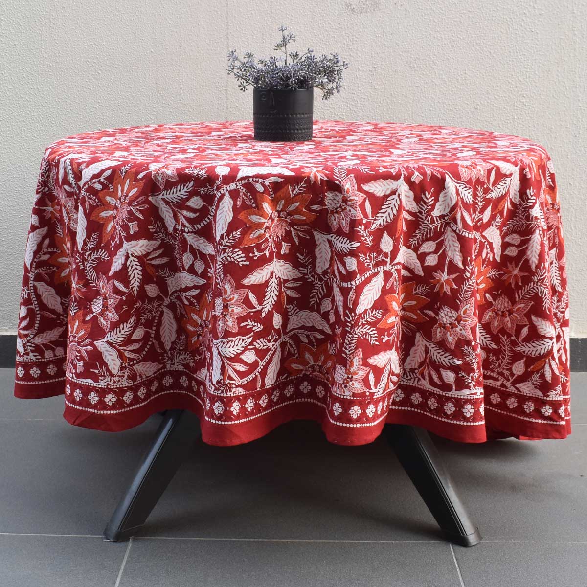 Hand Block Printed Cotton Round Tablecloth 220 cms Bossanova Red Gud 208858