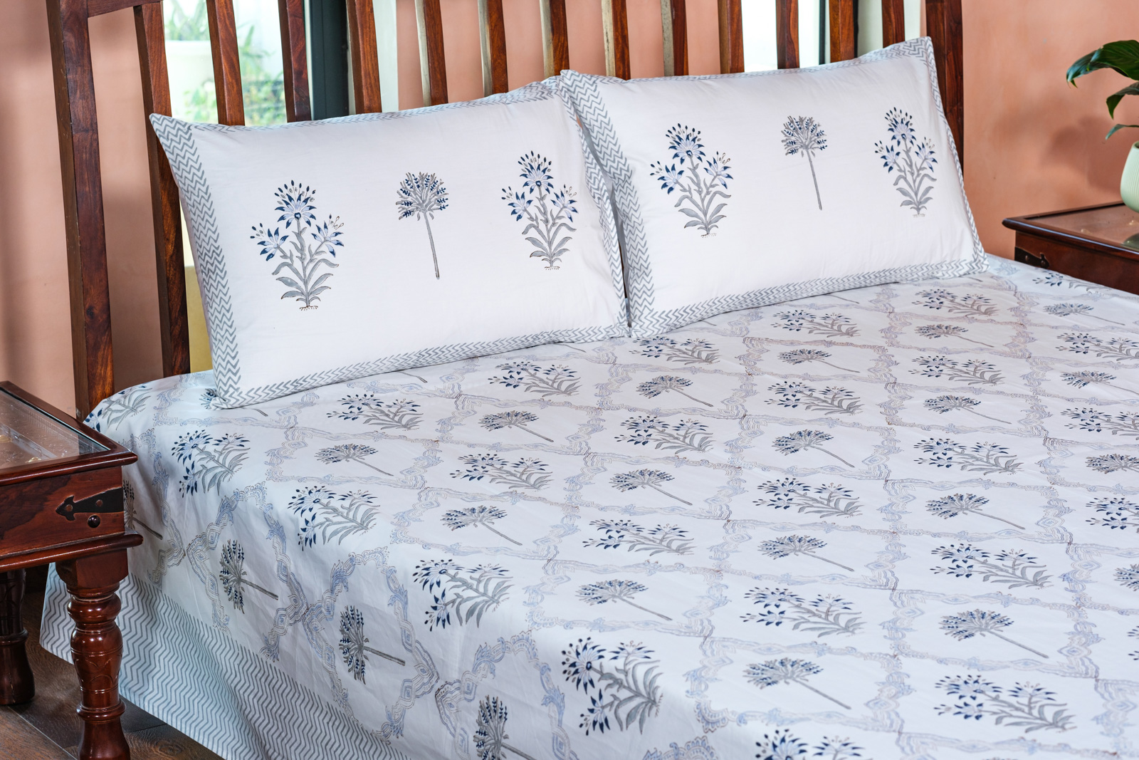 Queen Size Percale Fine Cotton Bedspread with 2 Pillow Cases 100861