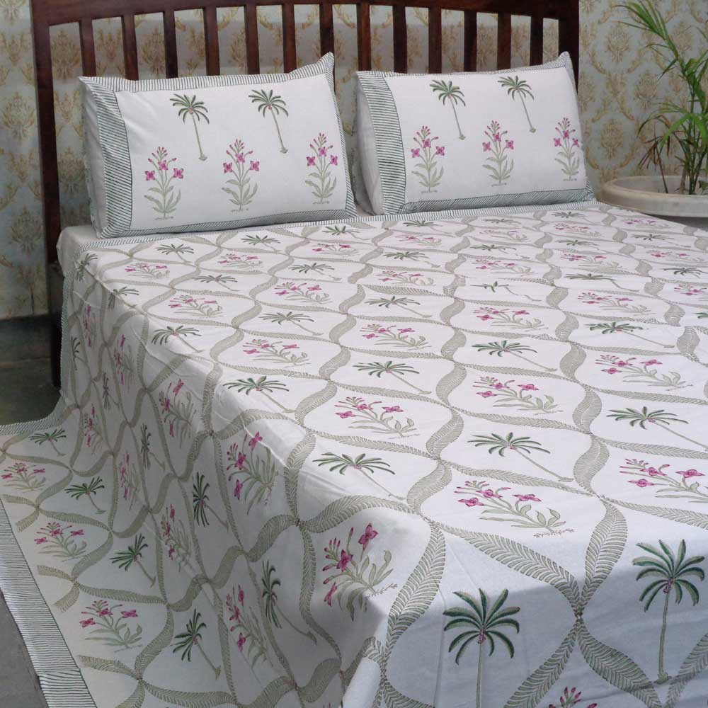 Hand Block Printed Cotton Queen Size Bedspread 208092