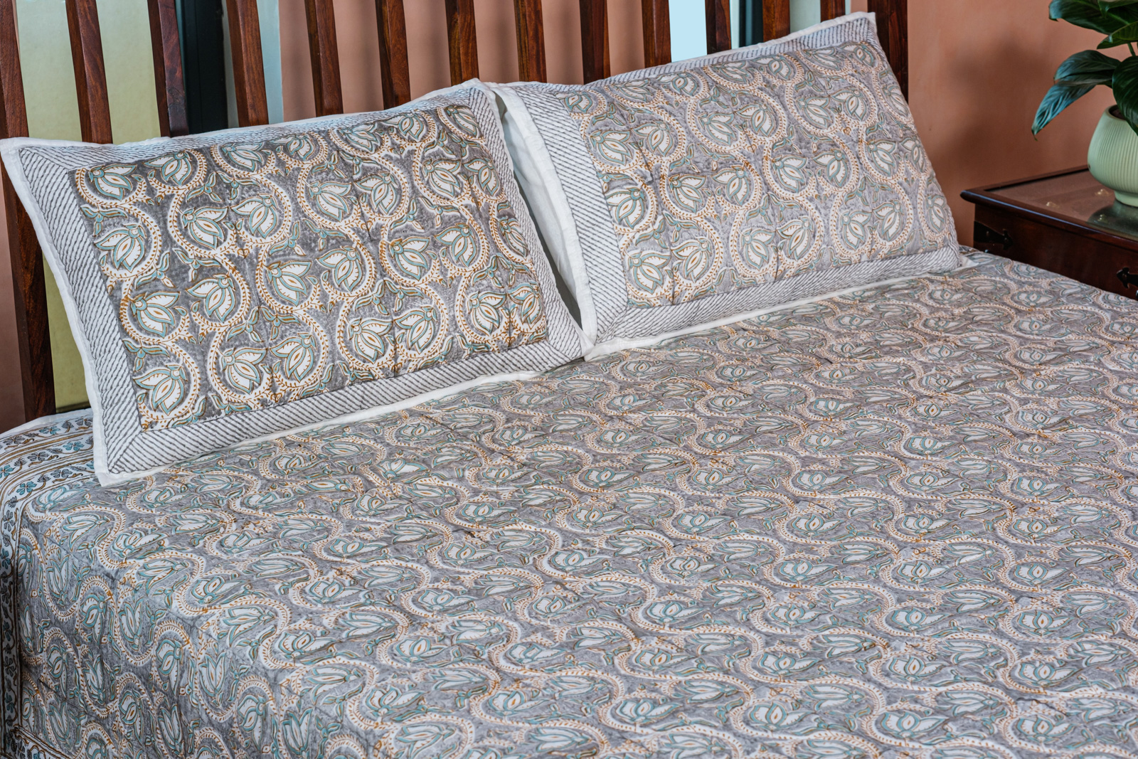 Quilted Bedspread King Size 100990