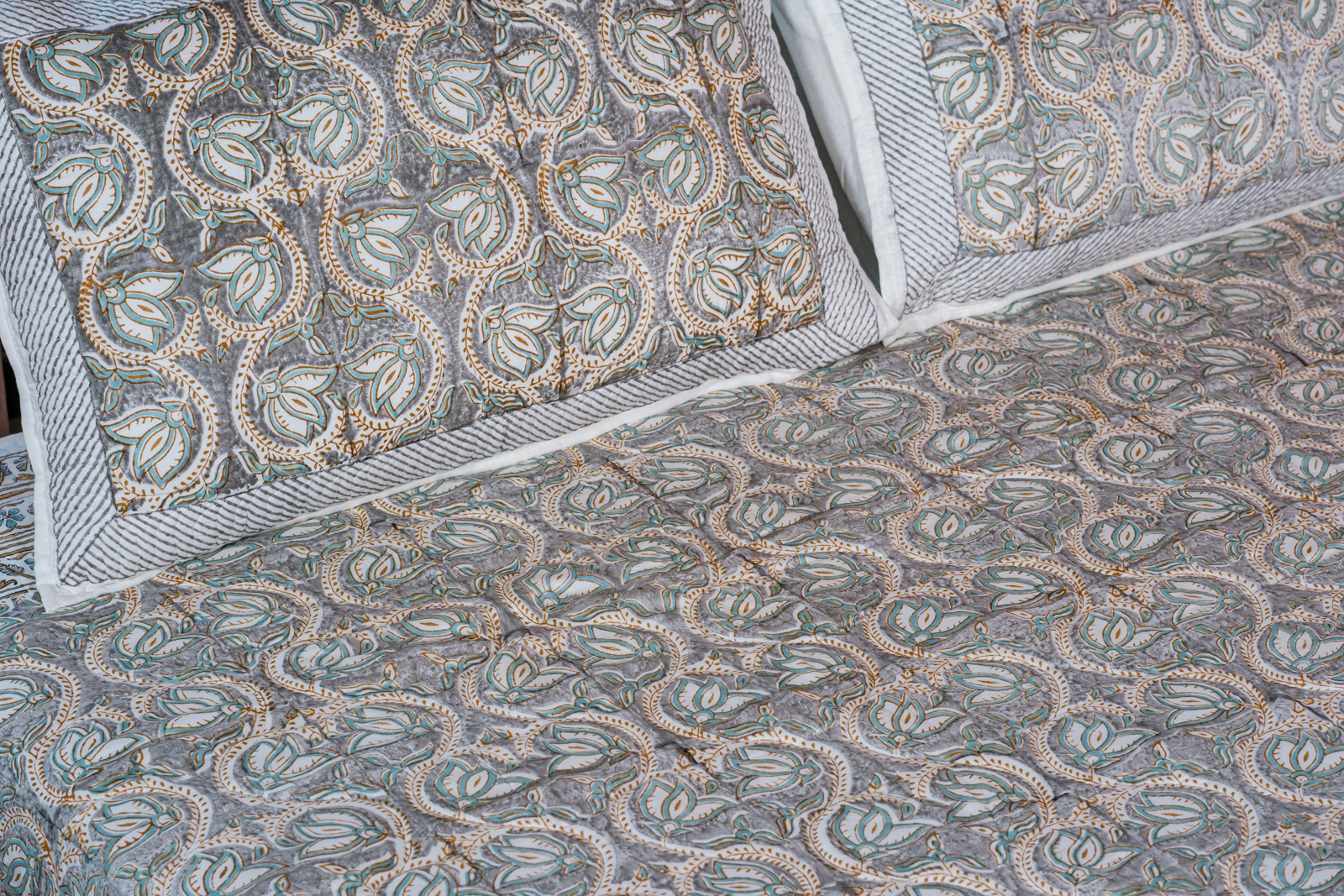 Quilted Bedspread King Size 100990