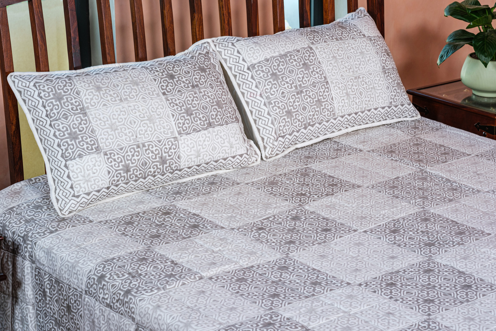 Hand Block Printed Soft Cotton Quilted Bedspread Queen Size 206457