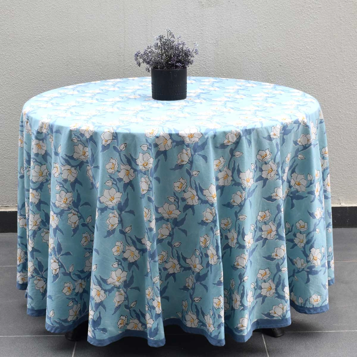 Round 275 cms 100 Cotton Tablecloth Camellia Blue Mist 260919