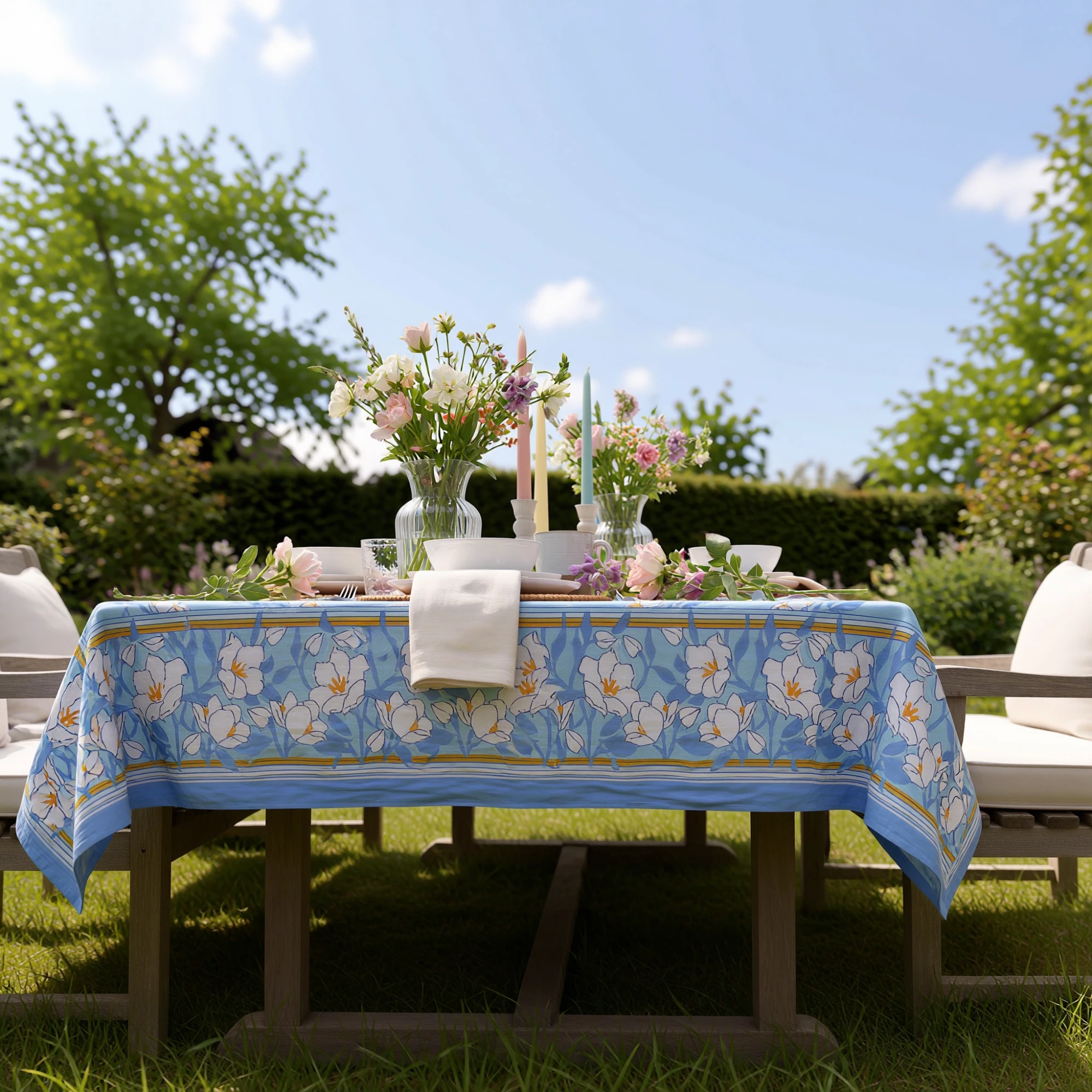 10 Seater Tablecloth 180x270 cms  Camellia Blue Mist 260919