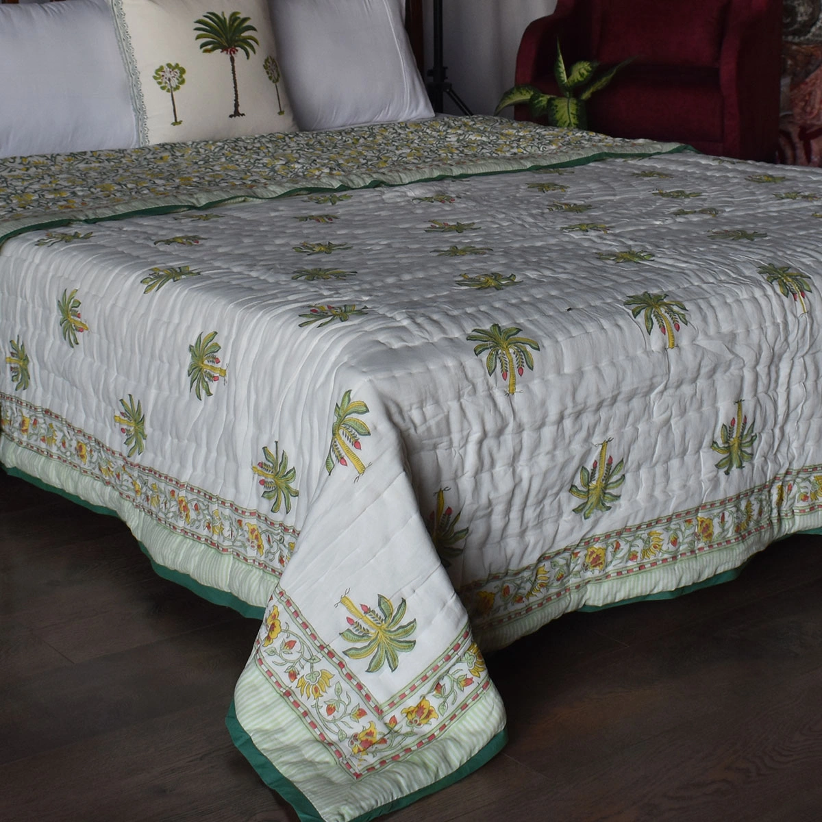 Hand Block Printed Cotton Queen Size Quilt Chakri Lime 260101