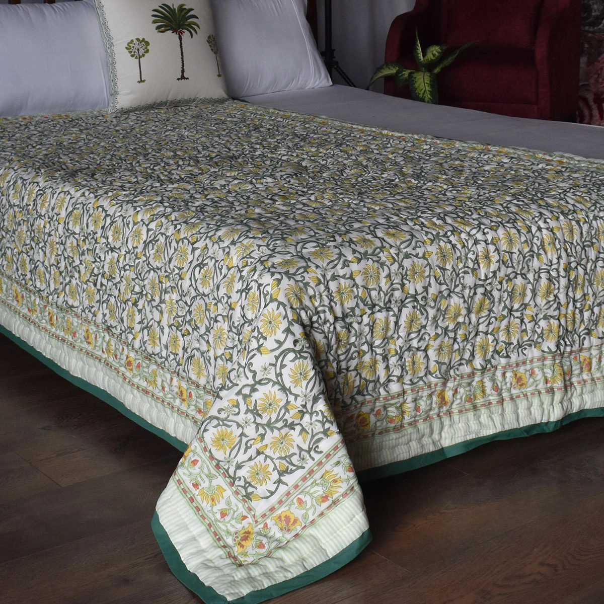 Hand Block Printed Cotton Twin Size Quilt Chakri Lime 260101