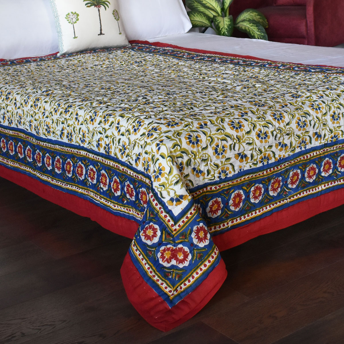 Hand Block Printed Cotton Twin Size Quilt Chakri Red Gud 101748