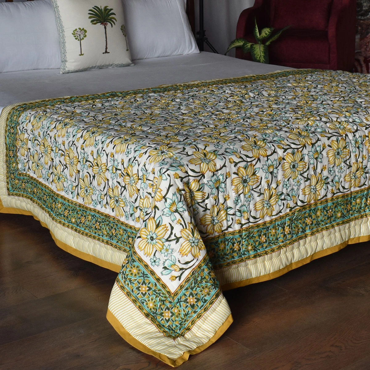 Hand Block Printed Cotton Twin Size Quilt Champa Kali 204564