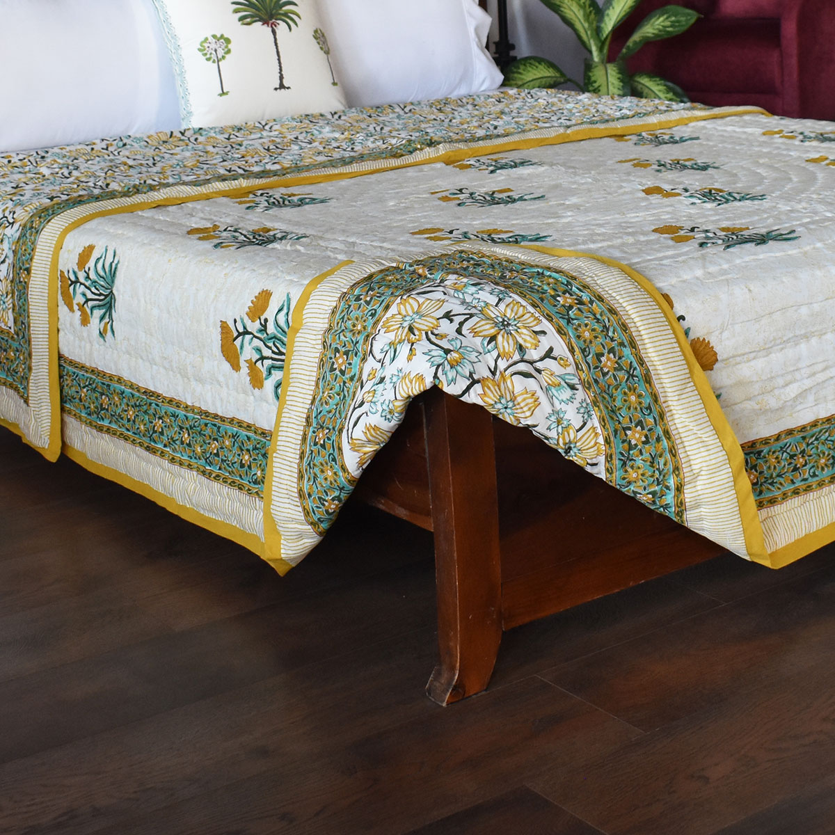 Hand Block Printed Cotton Queen Size Quilt  Champa Kali 204564