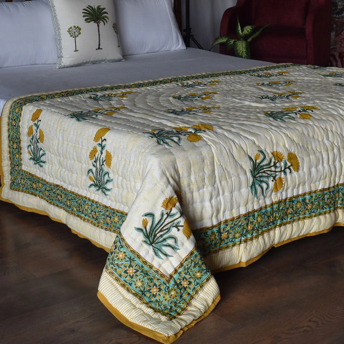 Hand Block Printed Cotton Twin Size Quilt Champa Kali 204564