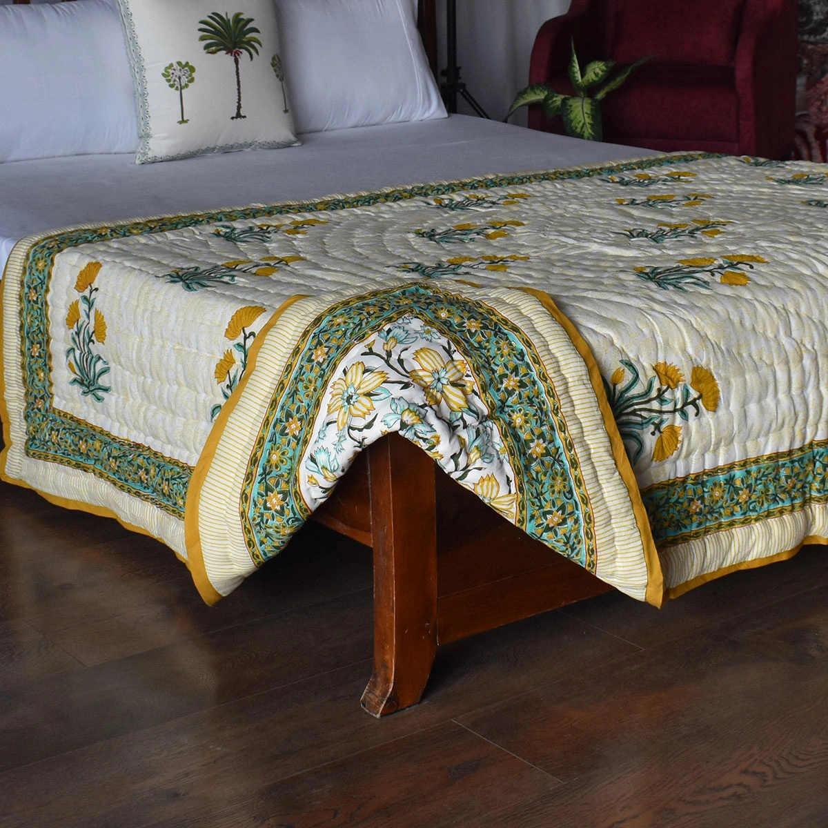 Hand Block Printed Cotton Twin Size Quilt Champa Kali 204564