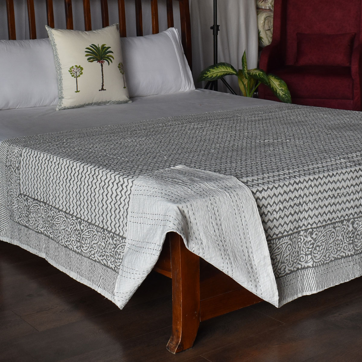 Hand Block Printed Cotton Twin Size Kantha Chevron Grey 200967