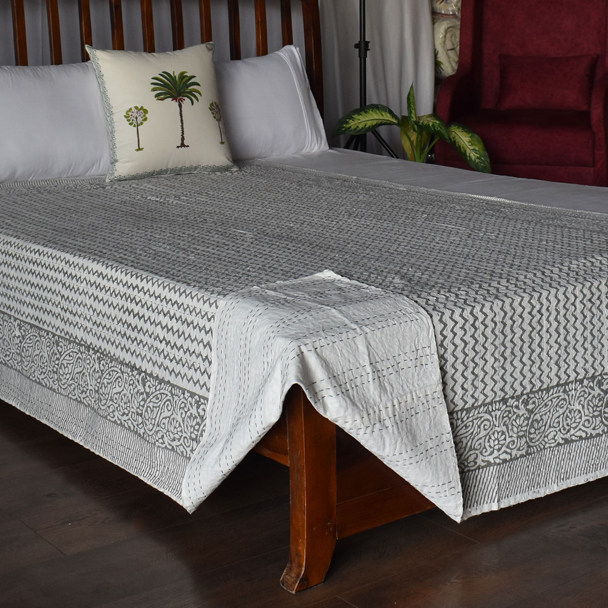 Hand Block Printed Cotton Twin Size Kantha Chevron Grey 200967