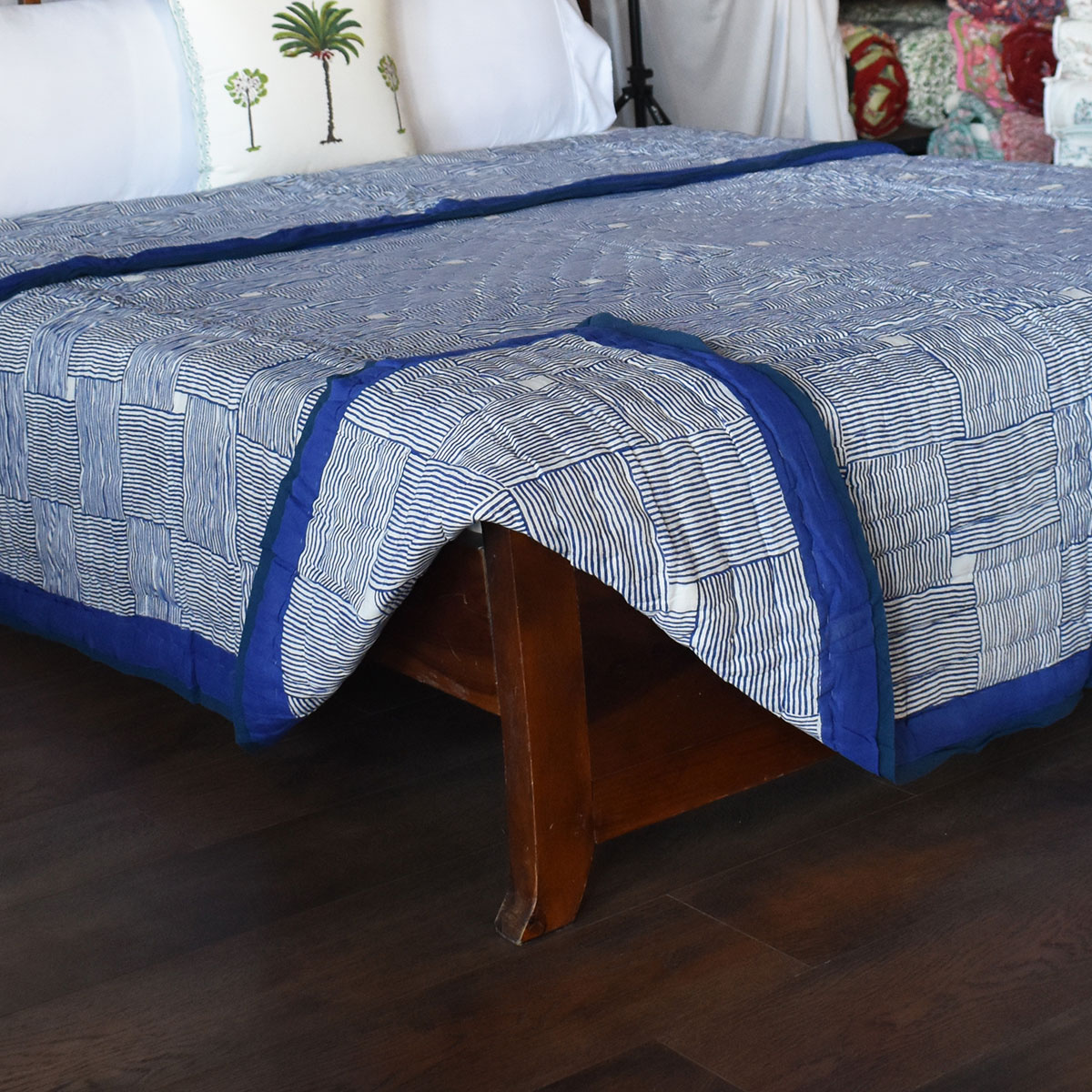 Hand Block Printed Cotton Queen Size Quilt Chokor Patti Nili 101628