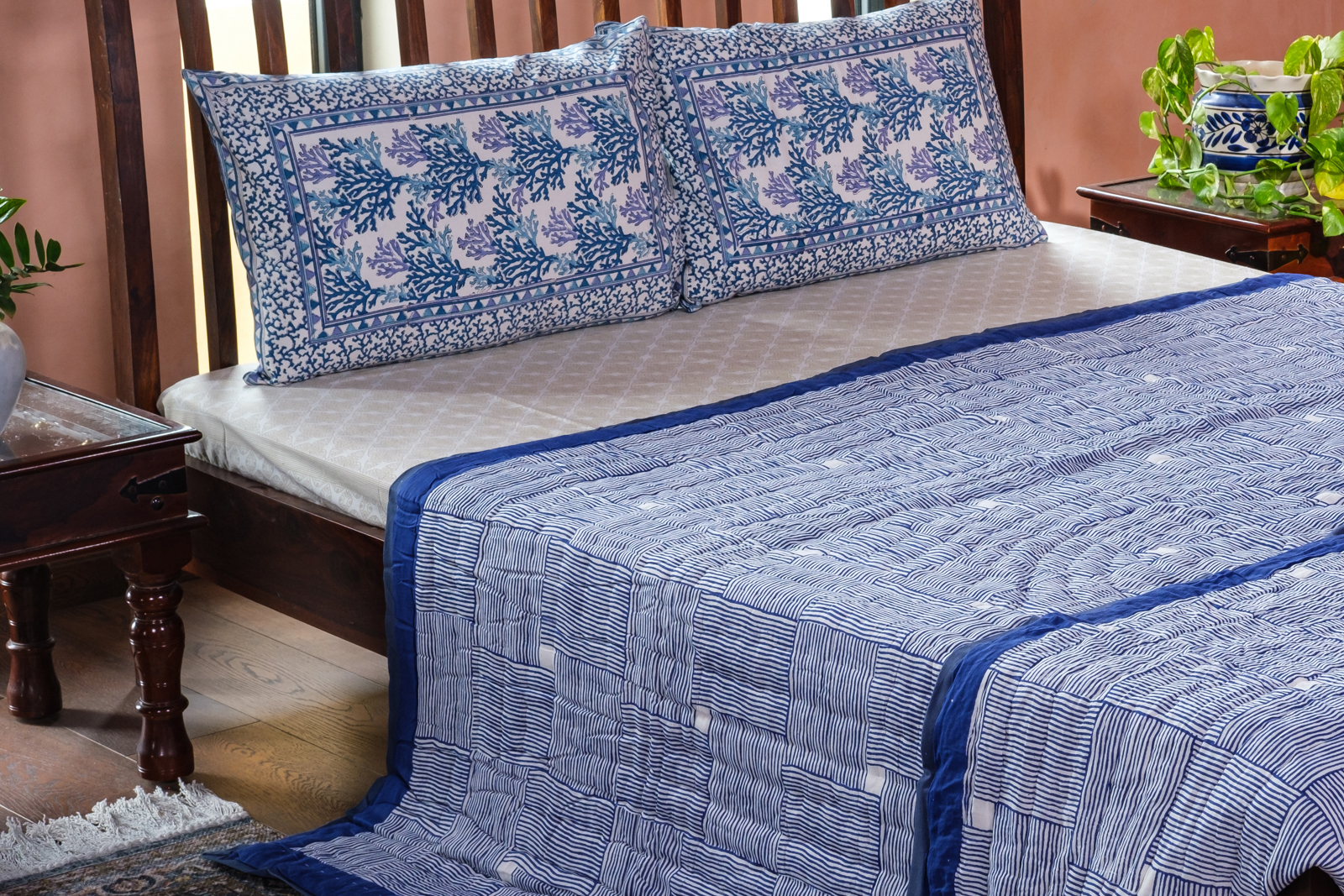 Hand Block Printed Cotton Queen Size Quilt Chokor Patti Nili 101628