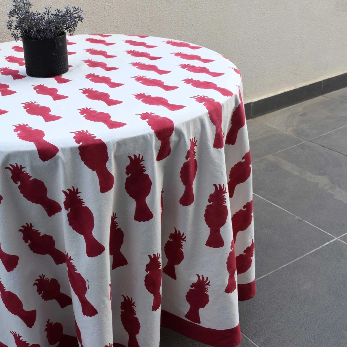 Round 220 cms Cotton French Design Table Cover Cockatoo Red 271022