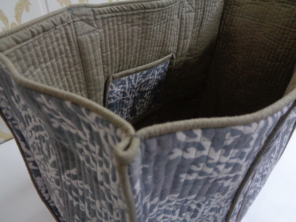 Hand Block Printed Cotton Quilted Tote Bag Coral Ashley Grey 701931