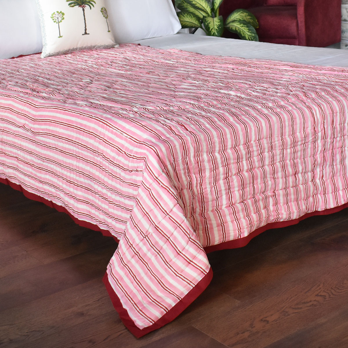 Hand Block Printed Cotton Twin Size Quilt Coral Multi Red 701927