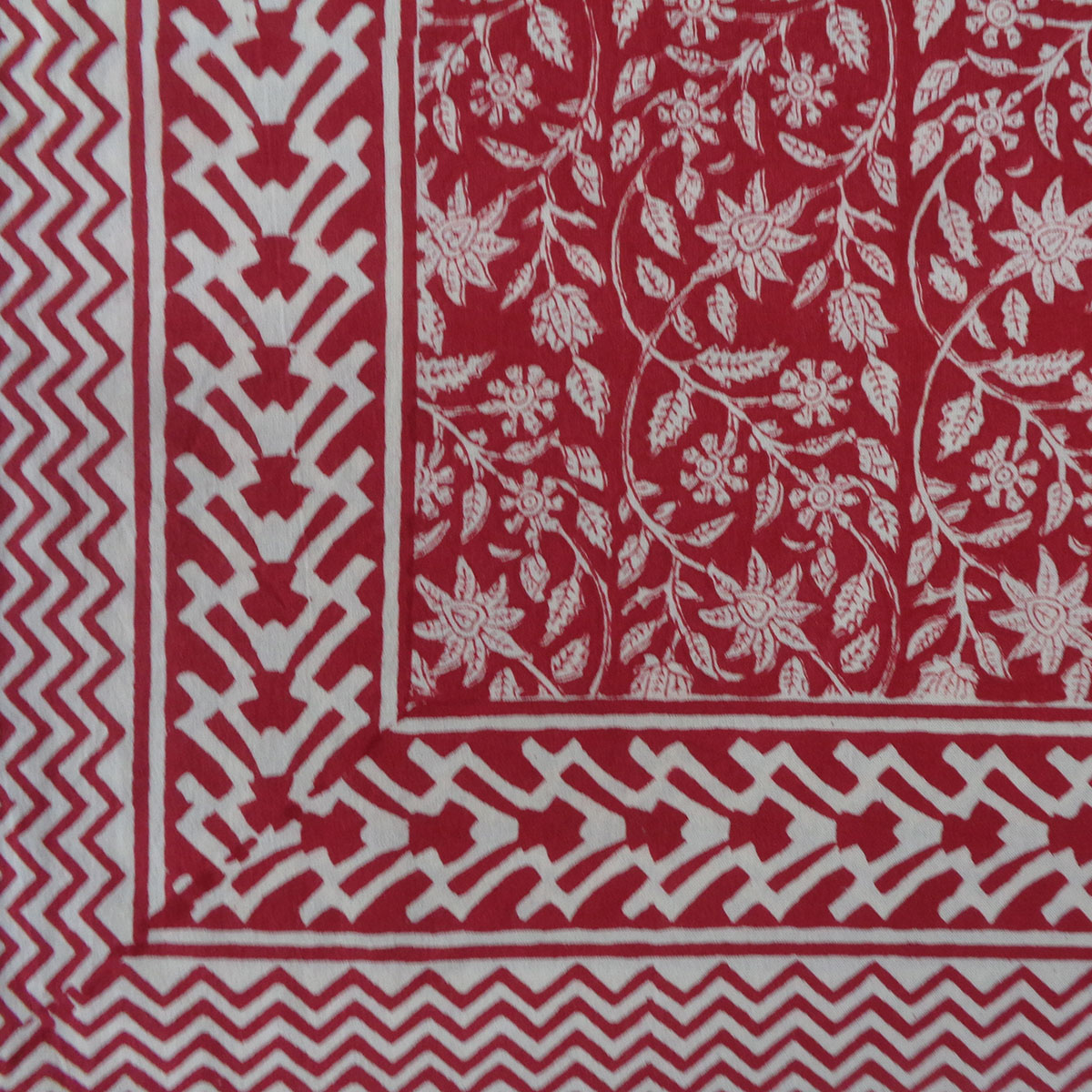 12 Seater Tablecloth 180x340 cms Crimson Bloom 202408