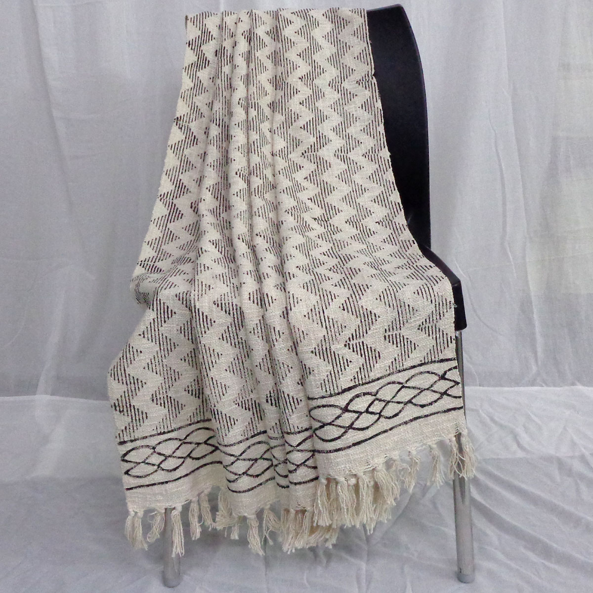 Cotton Throw with Tassel 104301