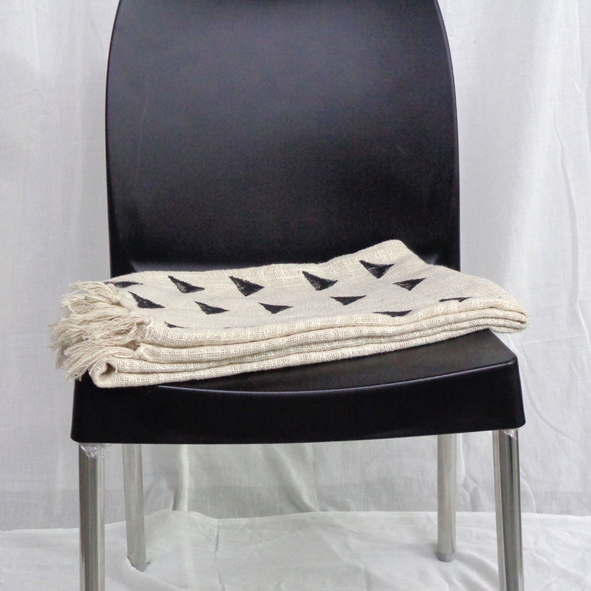 Cotton Throw with Tassel 104305
