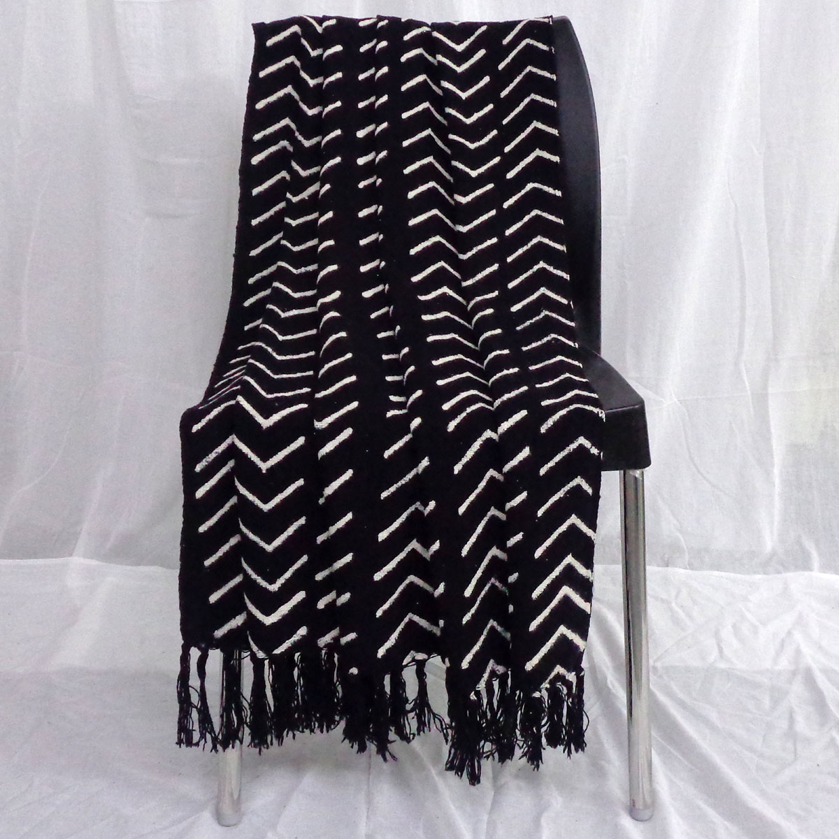 Cotton Throw with Tassel 104324