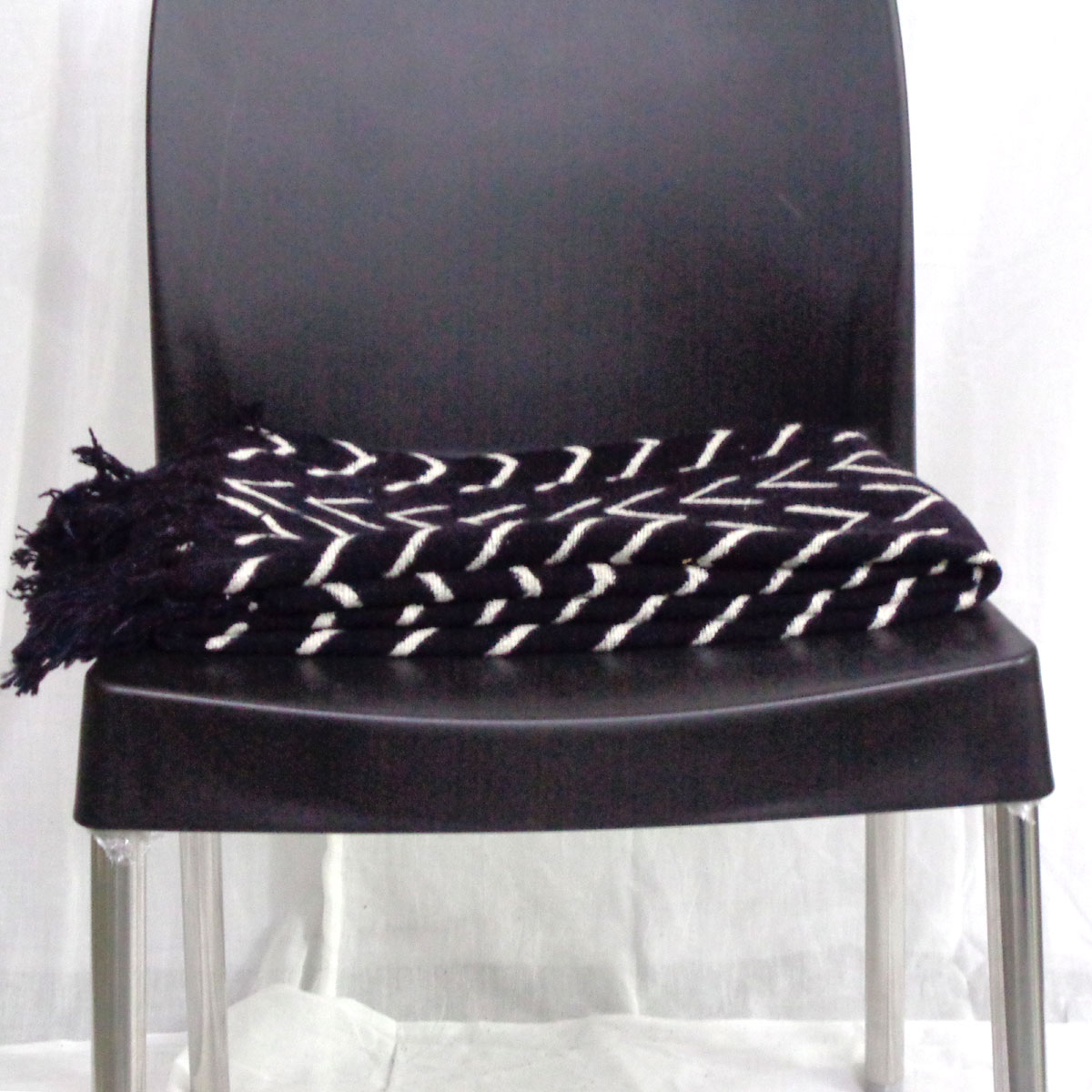 Cotton Throw with Tassel 104324