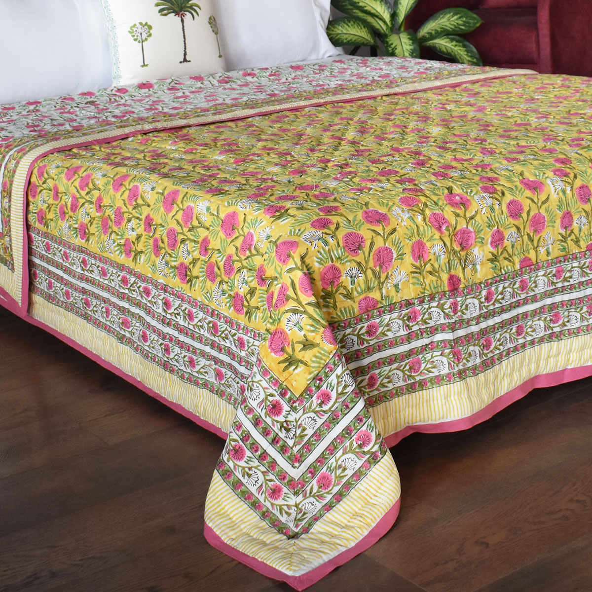 Hand Block Printed Cotton King Size Quilt Desert Blossom Pink 206293