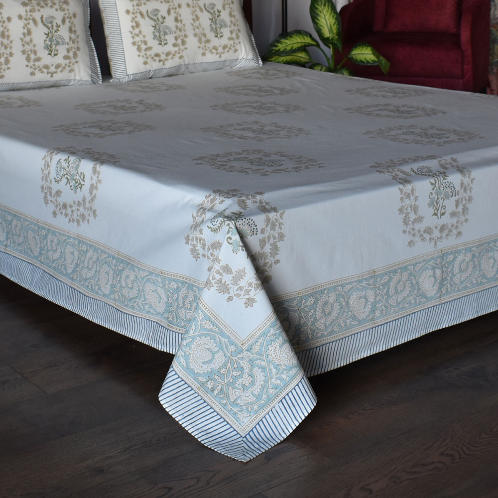 Image of King Size Block Printed Percale Fine Cotton Bedspread with 2 Pillow Cases  | 200833