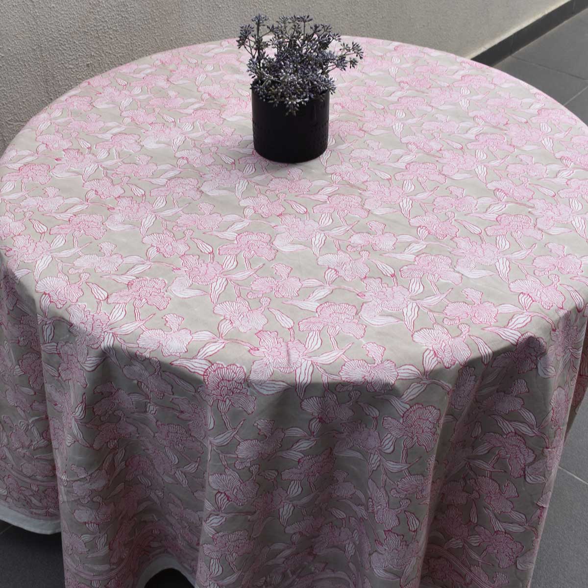 Round 220 cms Cotton French Design Table Cover Orchid Beige 250503
