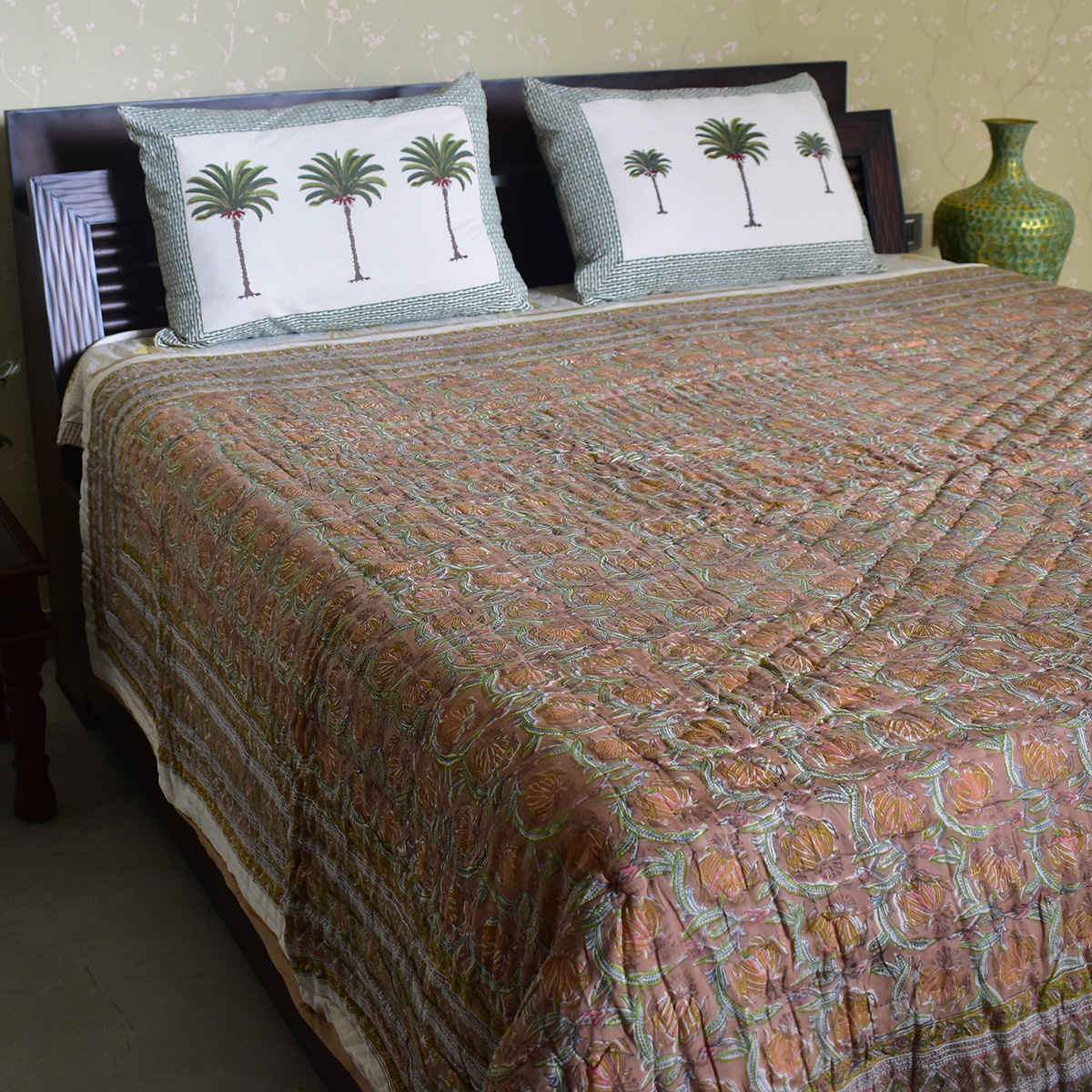 Hand Block Printed Cotton Queen Size Quilt  Frost Martini Floral 202219