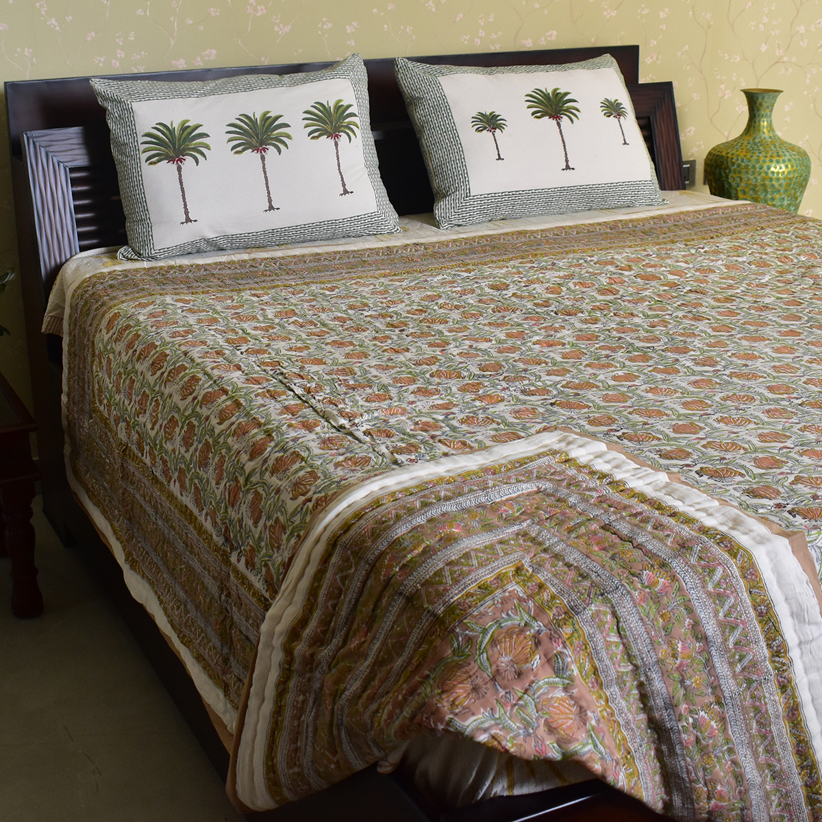 Hand Block Printed Cotton Queen Size Quilt  Frost Martini Floral 202219