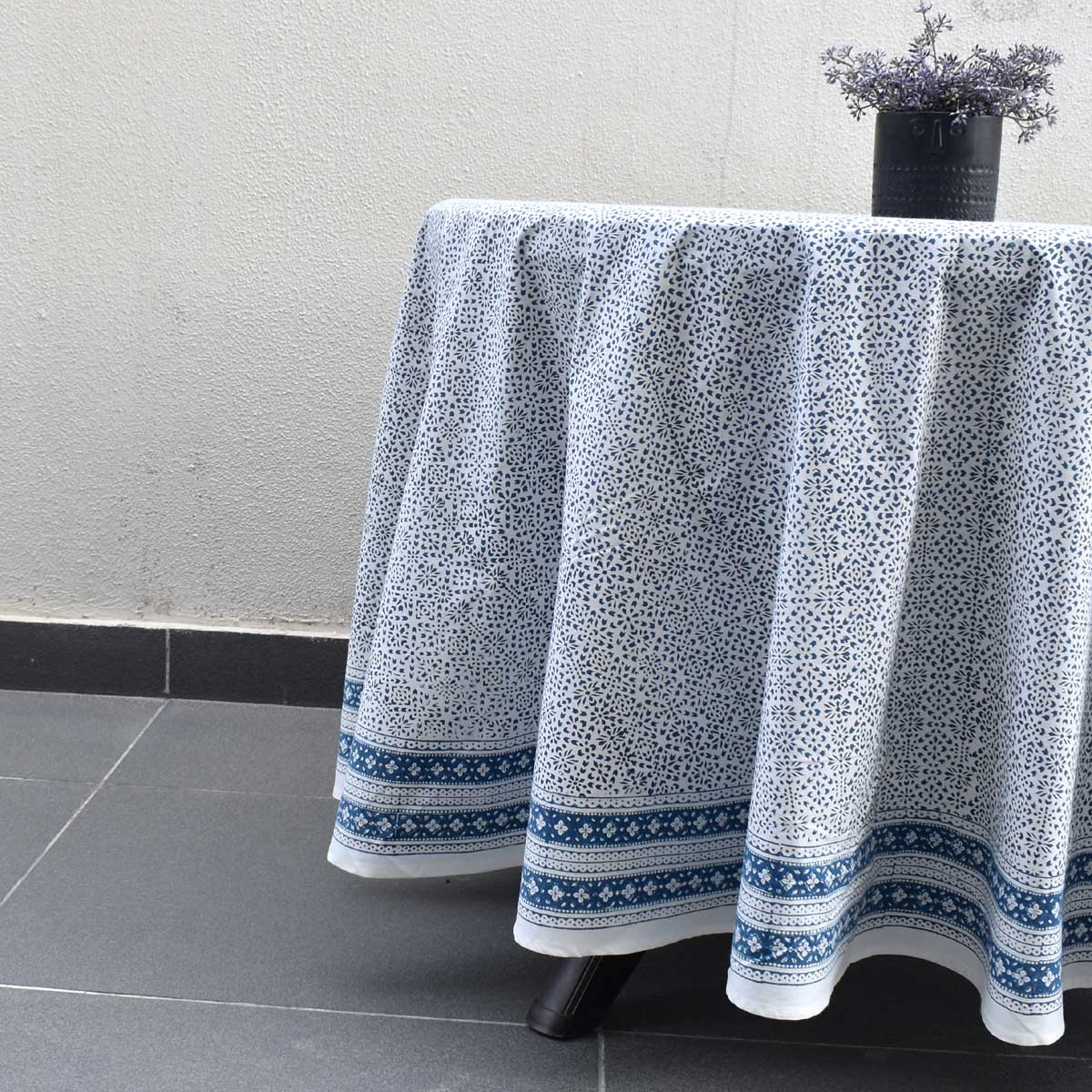 Round 220 cms Cotton French Design Table Cover EKB 8