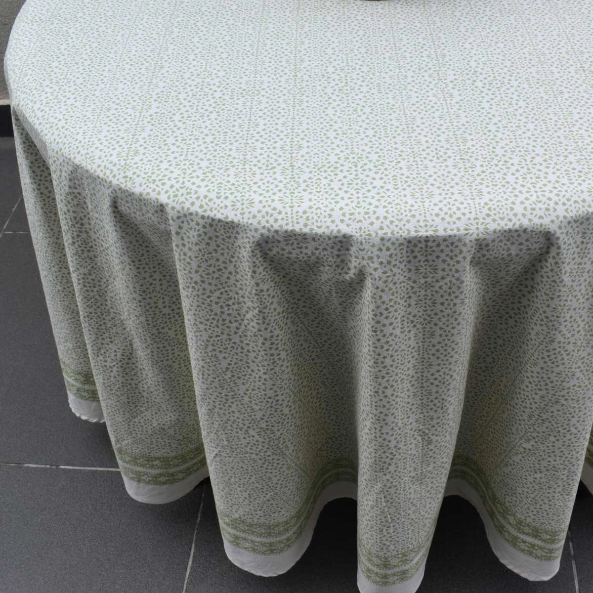 Round 220 cms Cotton French Design Table Cover EKG 262526