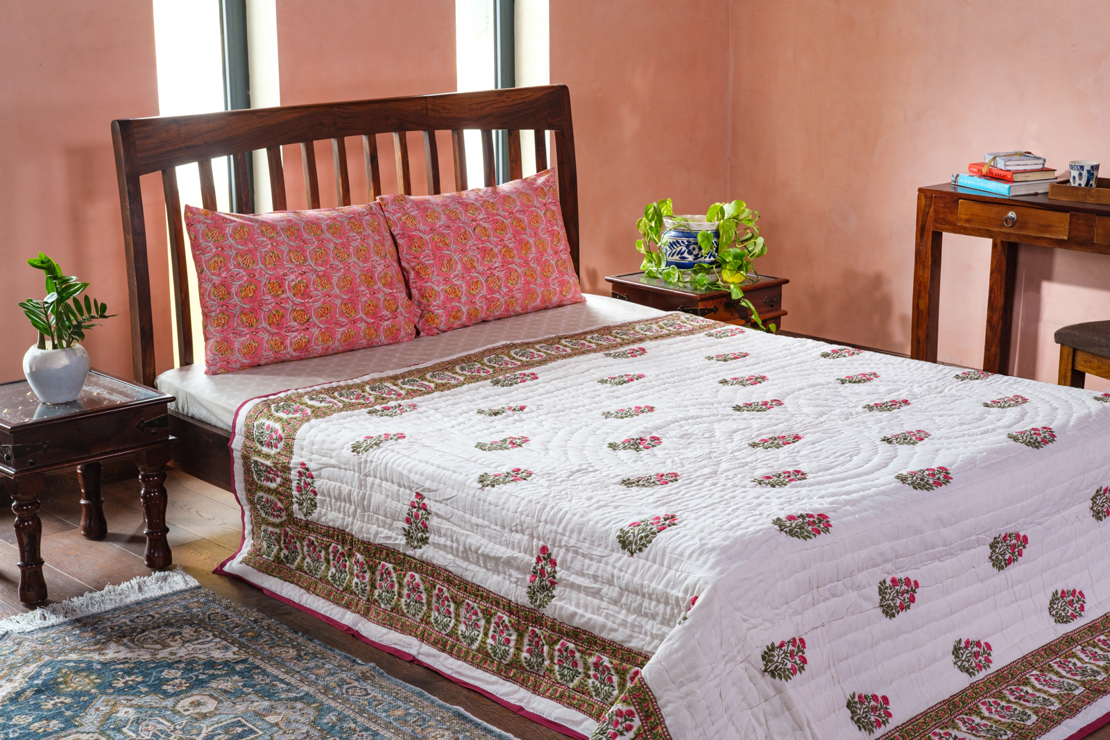 Queen Size Soft Cotton Quilt Handmade Floral Bale Pink 103562