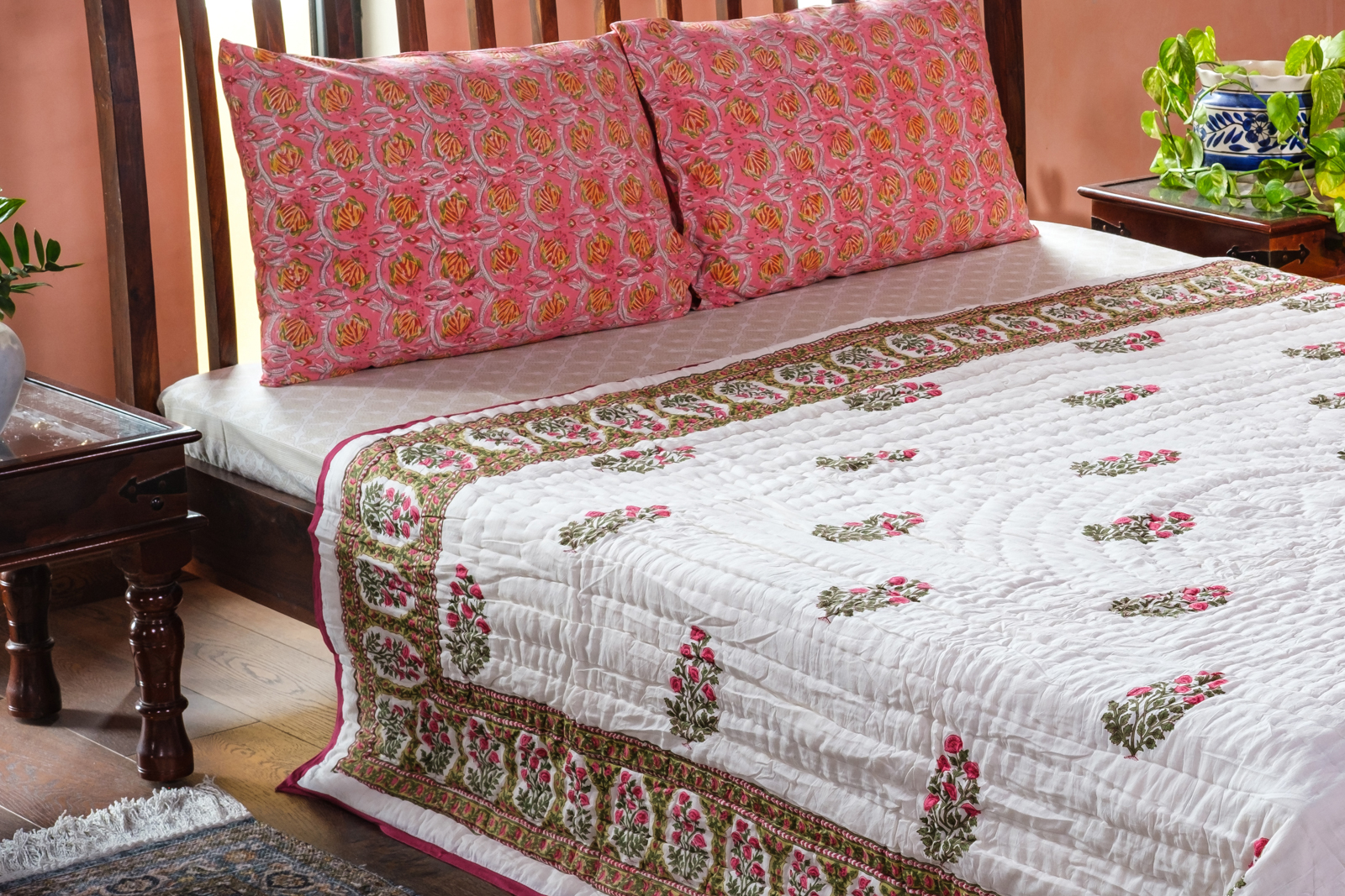 Queen Size Soft Cotton Quilt Handmade Floral Bale Pink 103562
