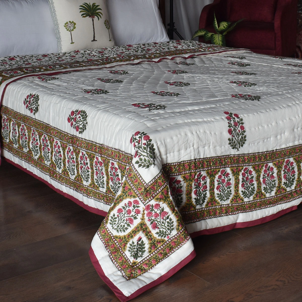 Queen Size Soft Cotton Quilt Handmade Floral Bale Pink 103562