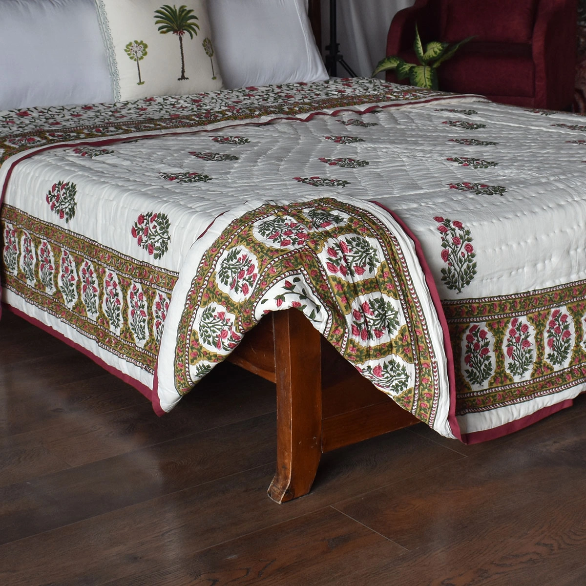 Queen Size Soft Cotton Quilt Handmade Floral Bale Pink 103562