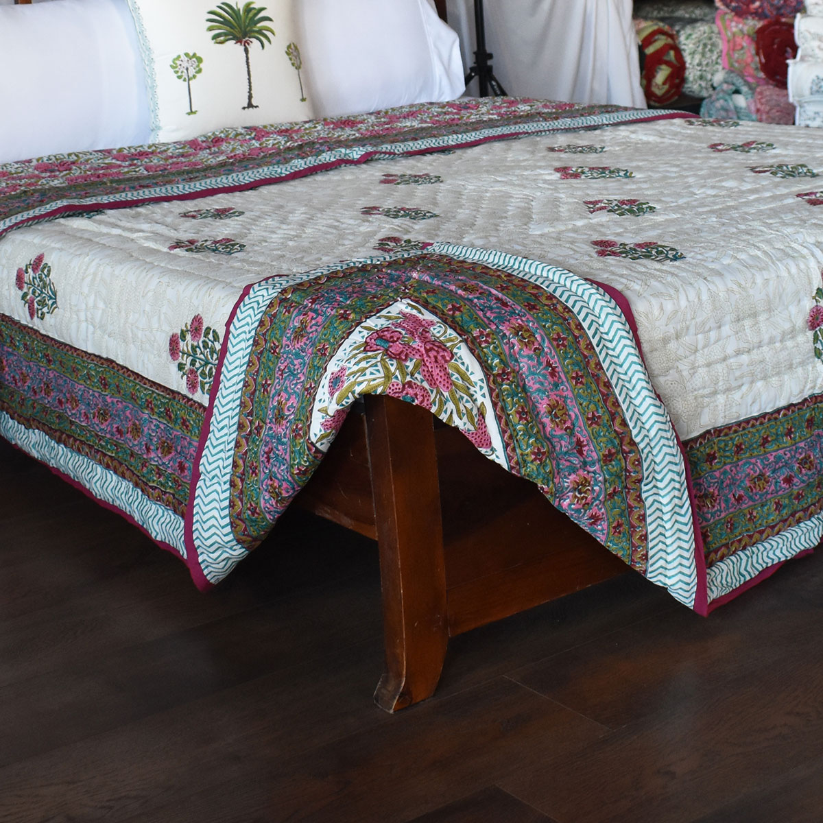 Hand Block Printed Cotton Queen Size Quilt Flower Candy 103451