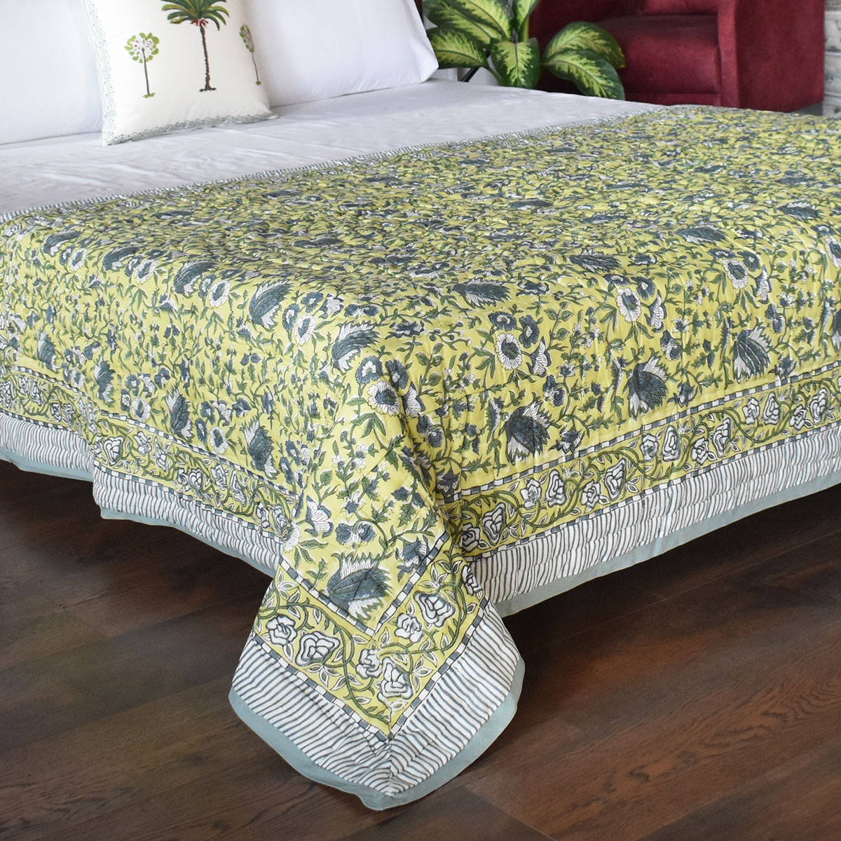 Hand Block Printed Cotton Twin Size Quilt Garden Glade 701880