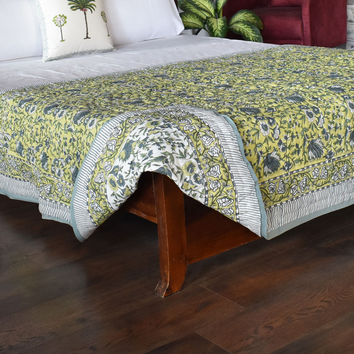 Hand Block Printed Cotton Twin Size Quilt Garden Glade 701880