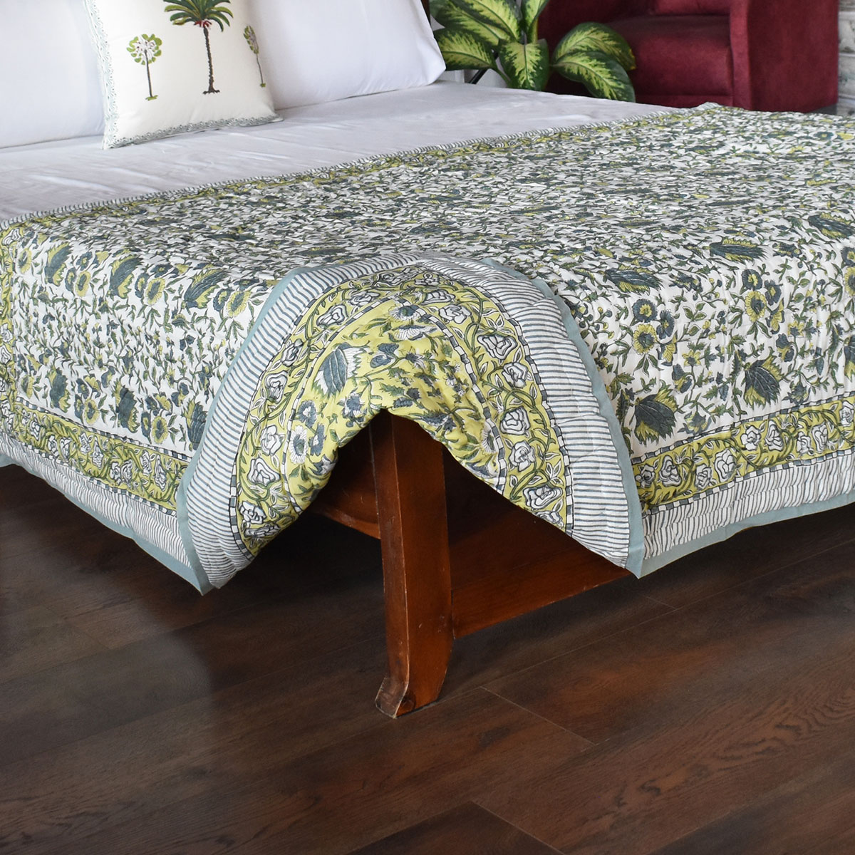 Hand Block Printed Cotton Twin Size Quilt Garden Glade 701880