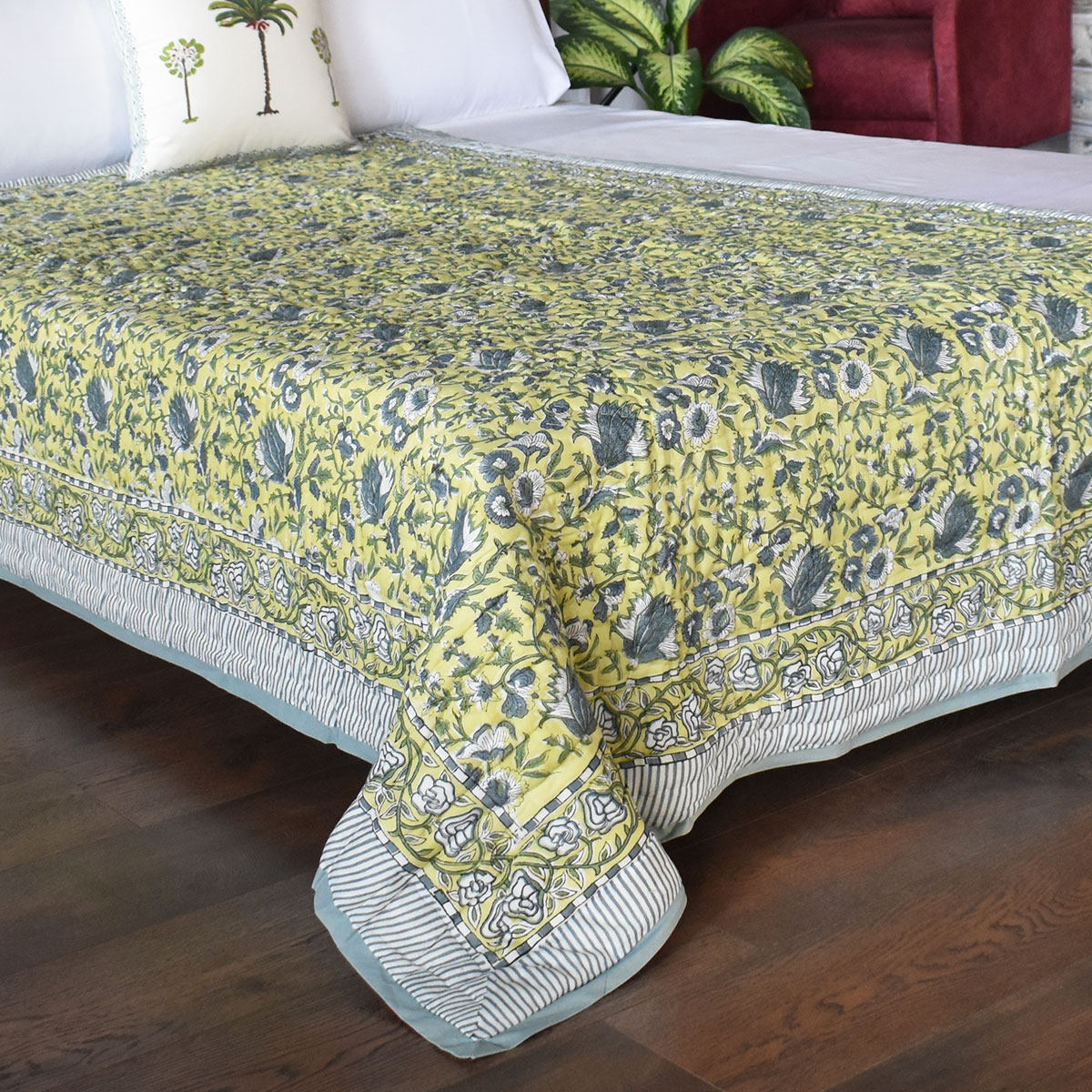 Hand Block Printed Cotton Twin Size Quilt  Garden Glade 701880